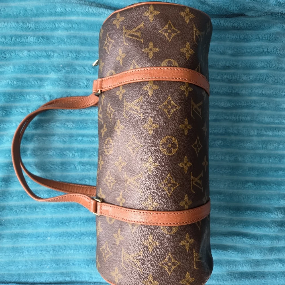LOUIS VUITTON PAPILLON 30 HANDBAG - Picture 3 of 16